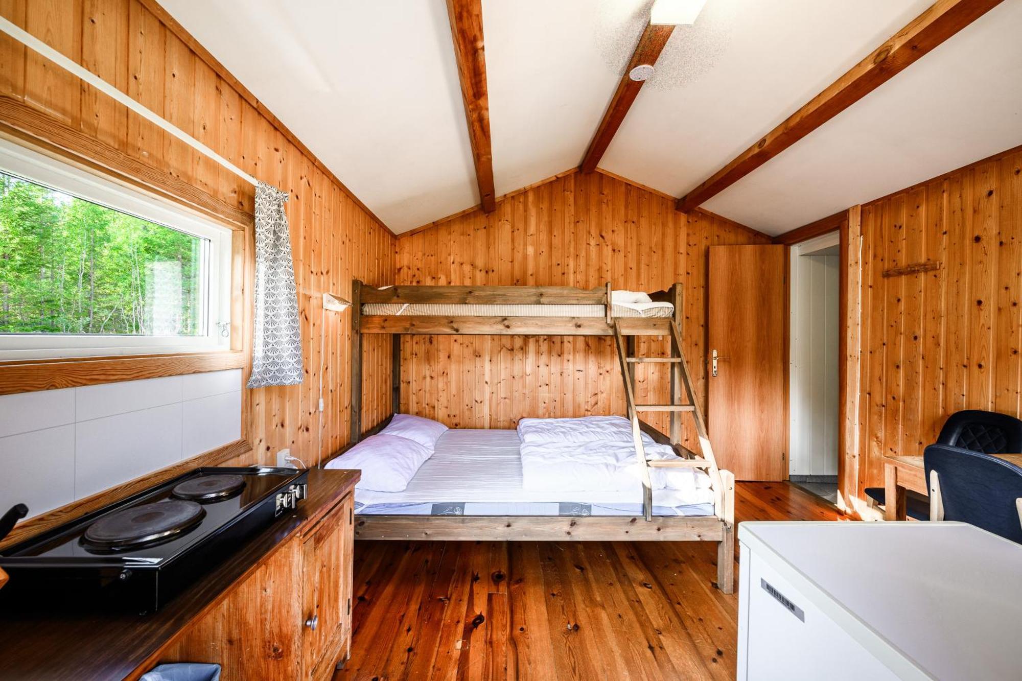 Korsbakken Camping Isfjorden Pokój zdjęcie